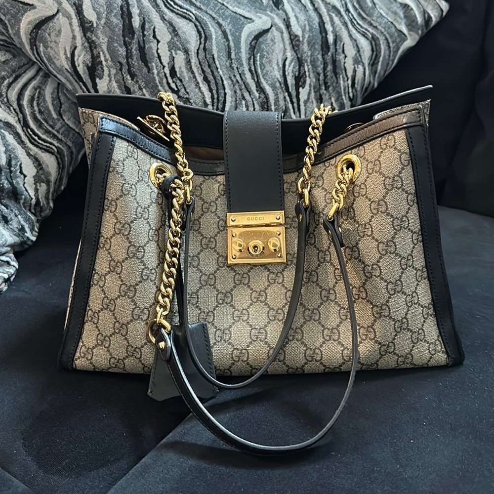 Gucci Padlock GG Shoulder bag